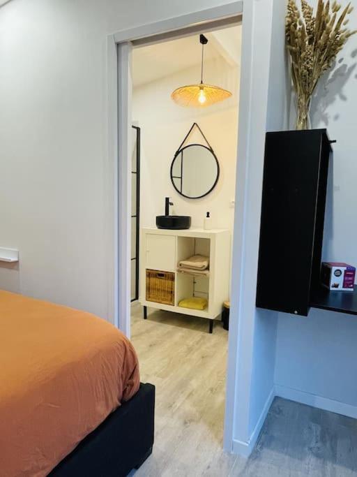5 Min Airport Aeroport - Shuttle Navette - Parking Apartment Bonlier Exterior photo
